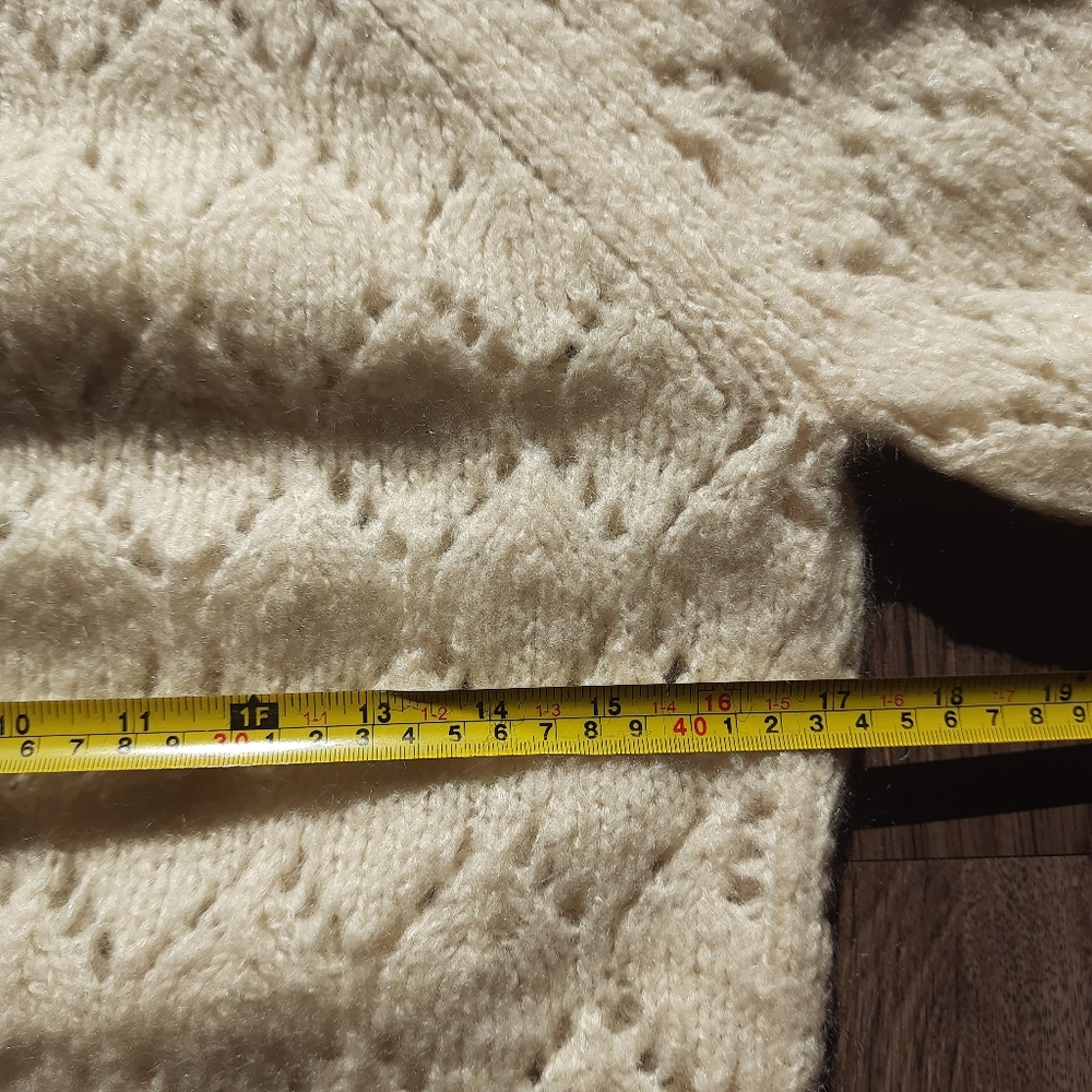 LOFT Ivory colored sweater . Loft . Ann Taylor . lace knit sweater size M - Picture 6 of 12